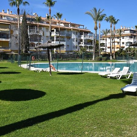 Dama Boutique Apt Marbella Exterior photo